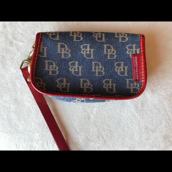 Wristlet - Picture 2 of 4